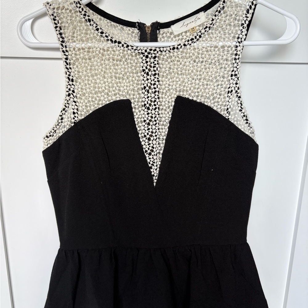 Sugar lips peplum top XS